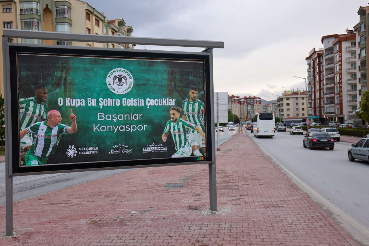 En büyük ilçede Konyaspor’a final desteği! Şehir yeşil-beyaz renklere büründü 7